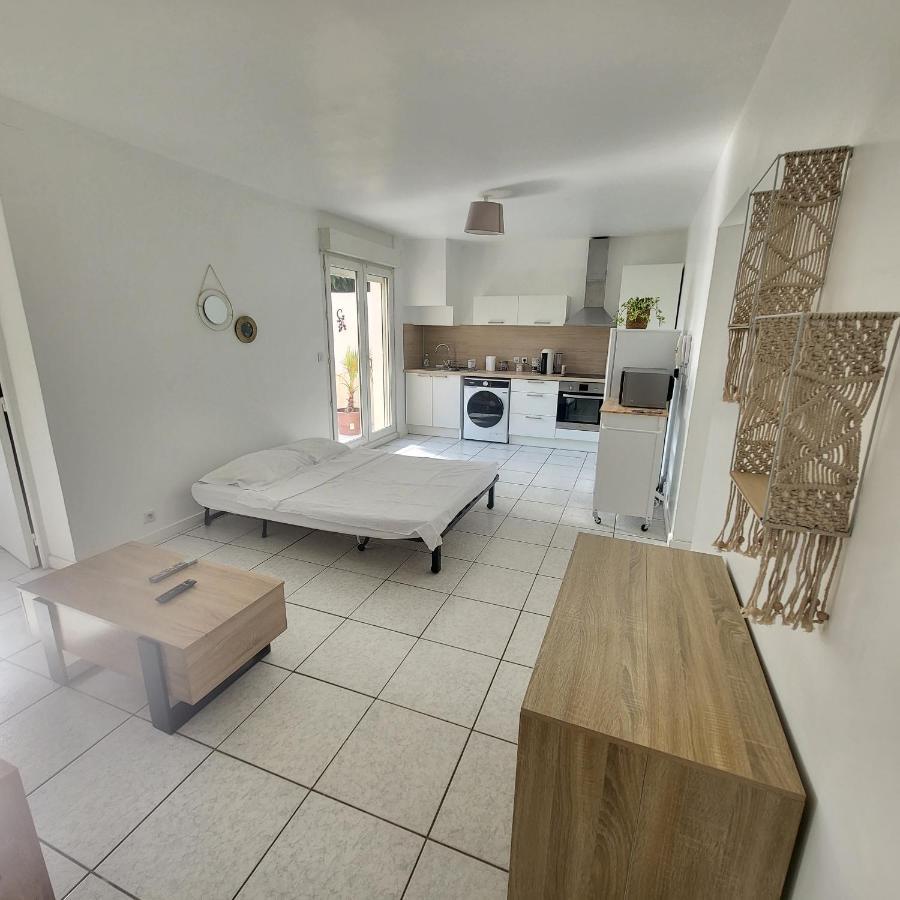 Bel Appartement Avec Jardin De 30M2 , Climatise Avec Parking Et Arrivee Autonome Cabestany Exterior photo